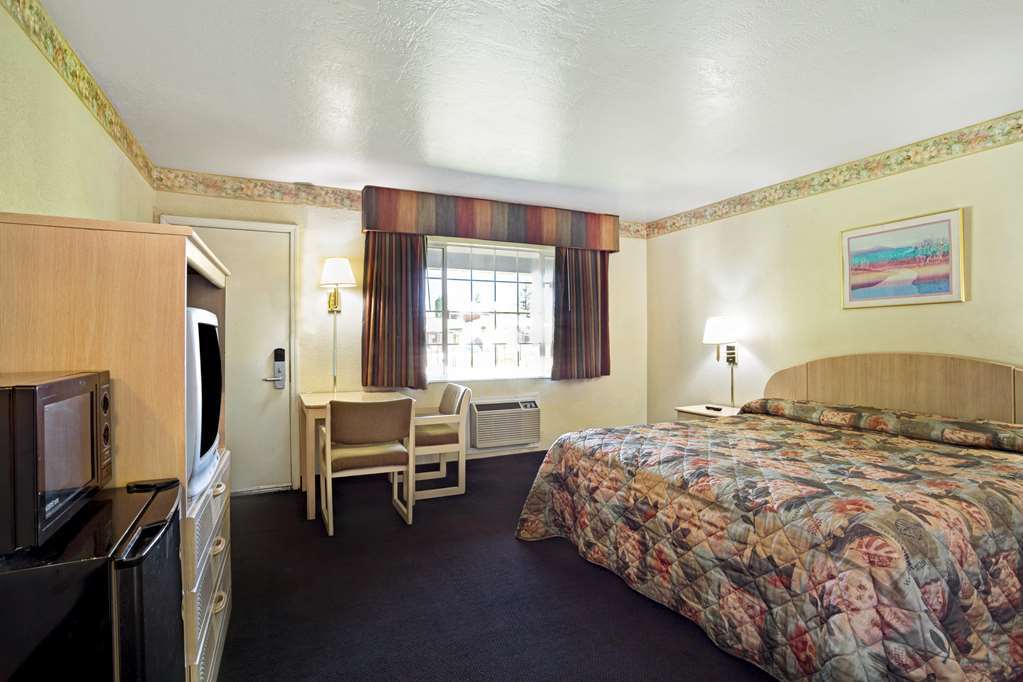 Knights Inn South Lake Tahoe Oda fotoğraf